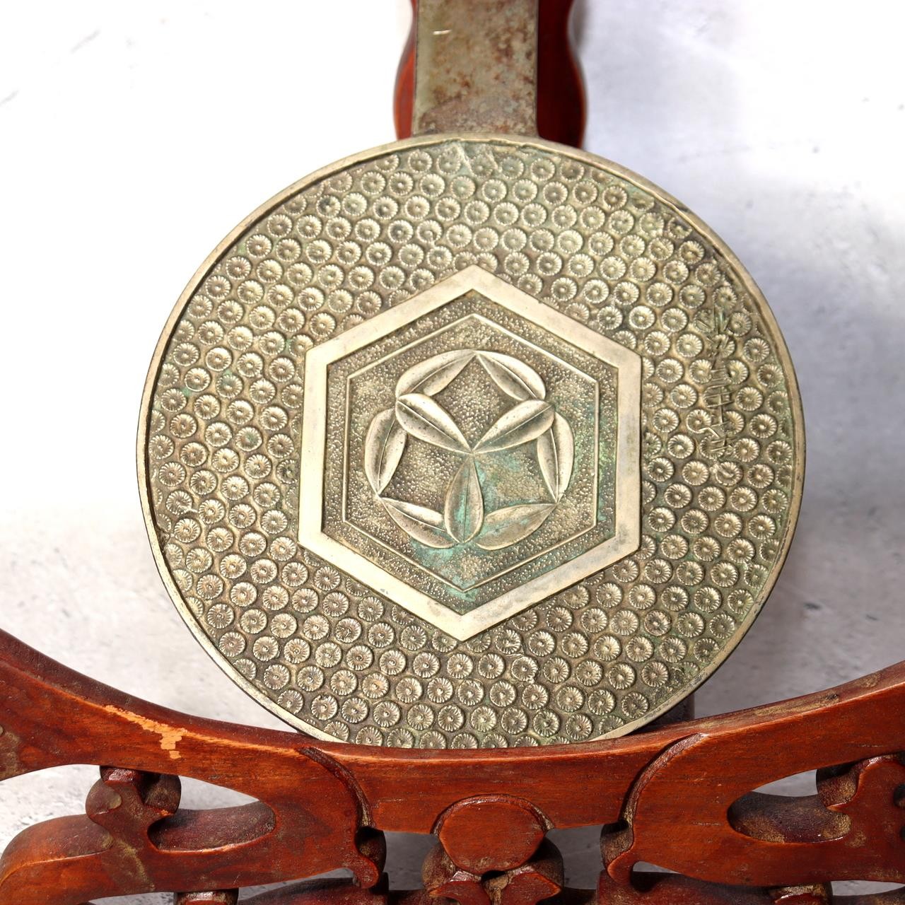 Japanese Antique Bronze Mirror Hand Mirror Bamboo Crest Signed Tenkaichi Edo Era0