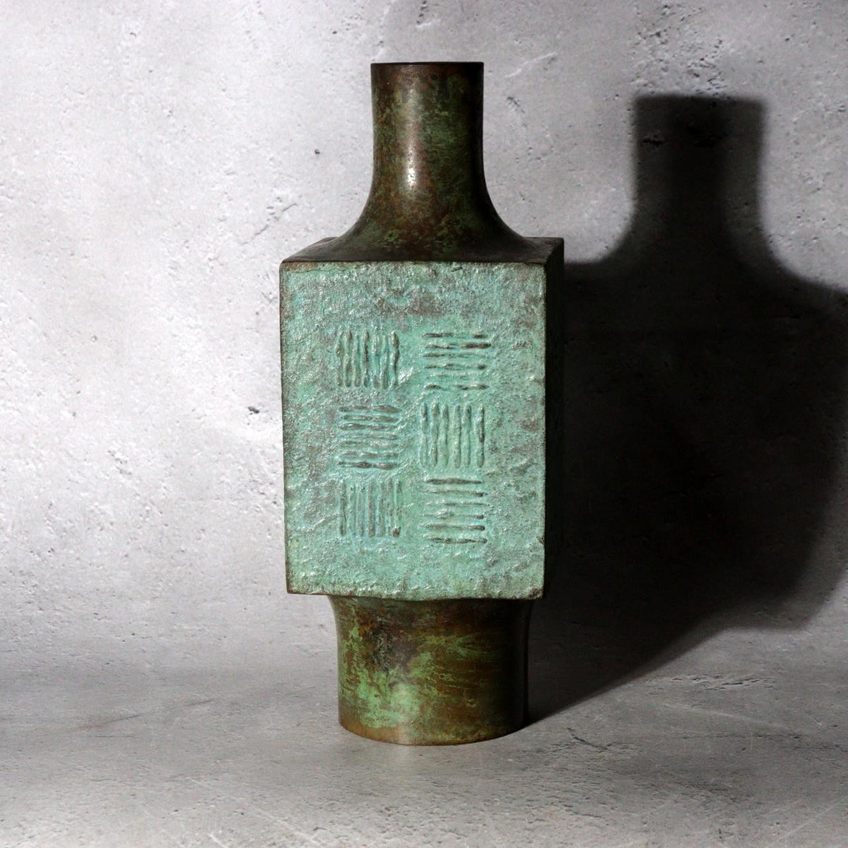 Vintage Japanese Katsumine Copper Bronze Bud Vase Square Geometric Motif1