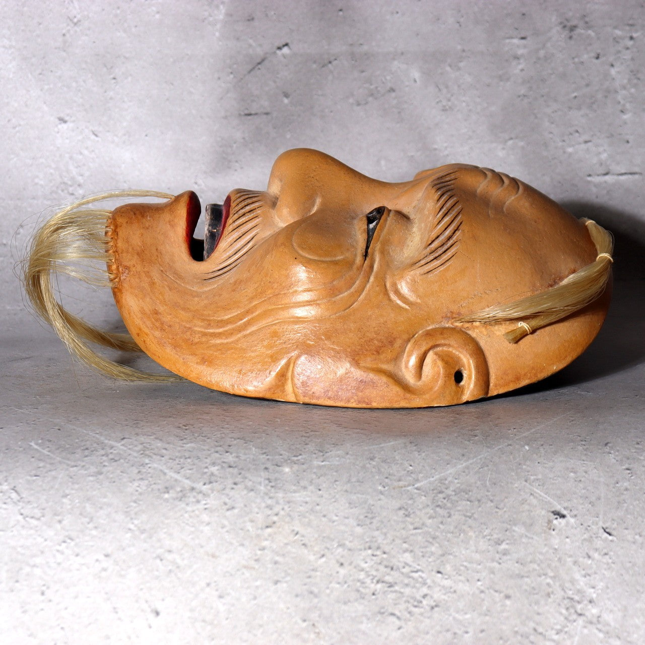 Japanese Hand-Carved Wooden Noh Mask Kojou Refined Old Man Storage Bag MSK5392