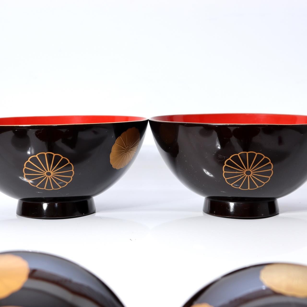 11-Piece Japanese Antique Urushi Lacquerware Set Gold Maki-e Chrysanthemum etc4