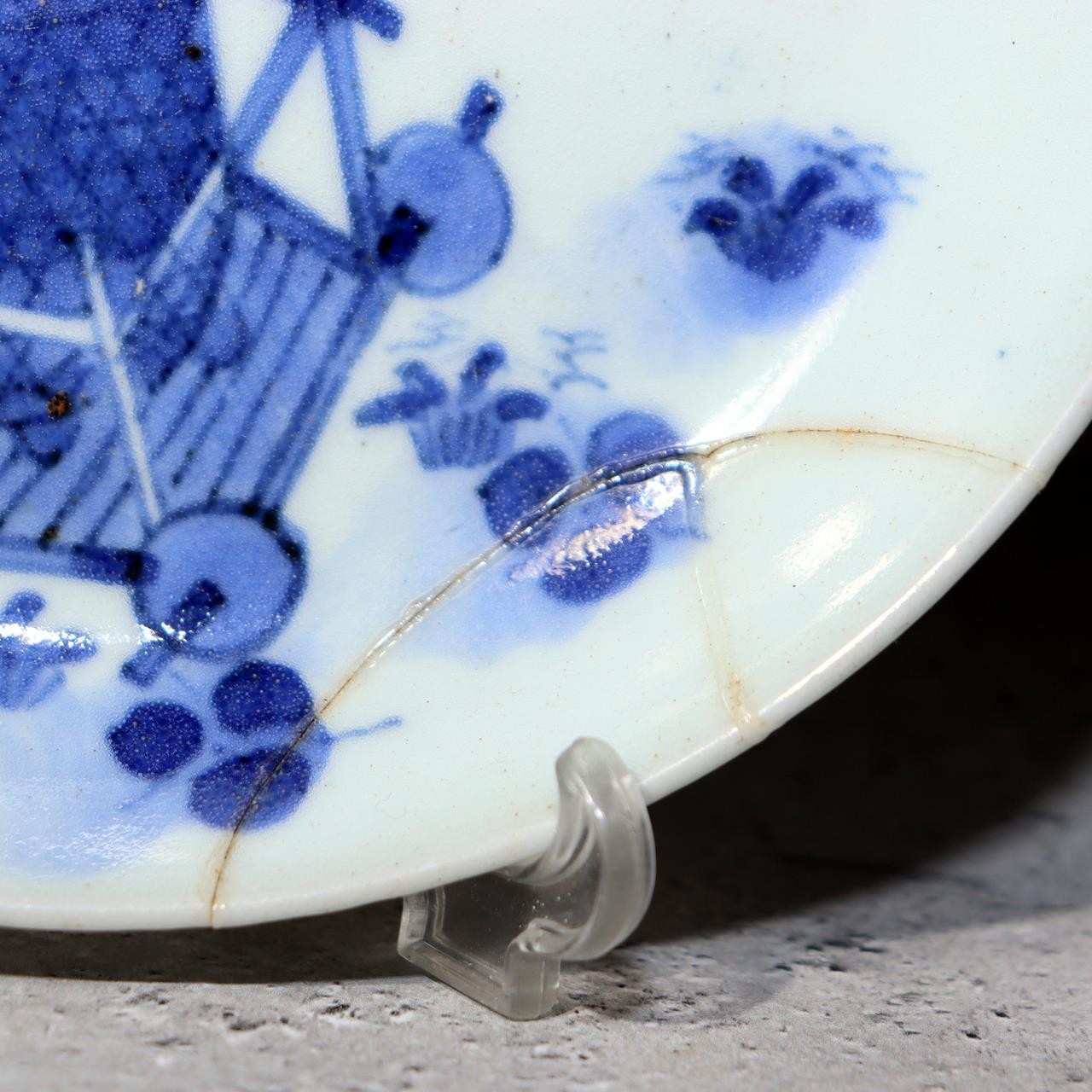 Antique Japanese KoImari Porcelain Dish Flower Cart 17th C. Edo Repair IP1287