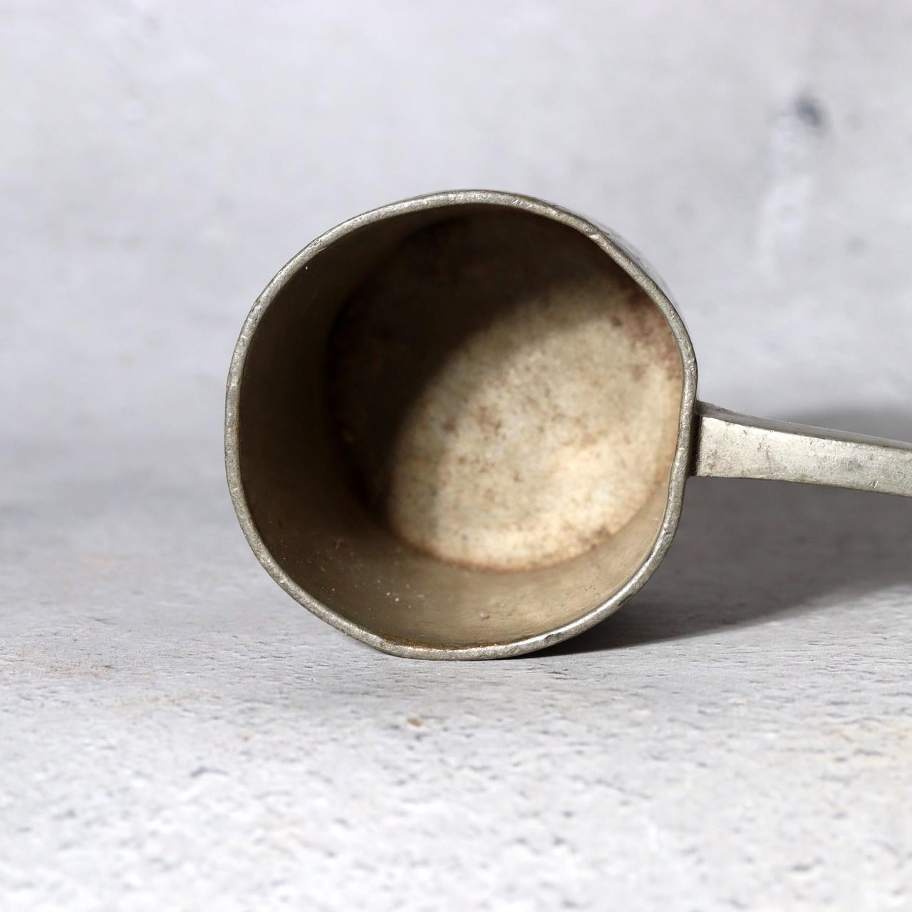 Antique Japanese Pewter Bajou-Shaku Samurai Horseback Sake Ladle Cup Engraved13