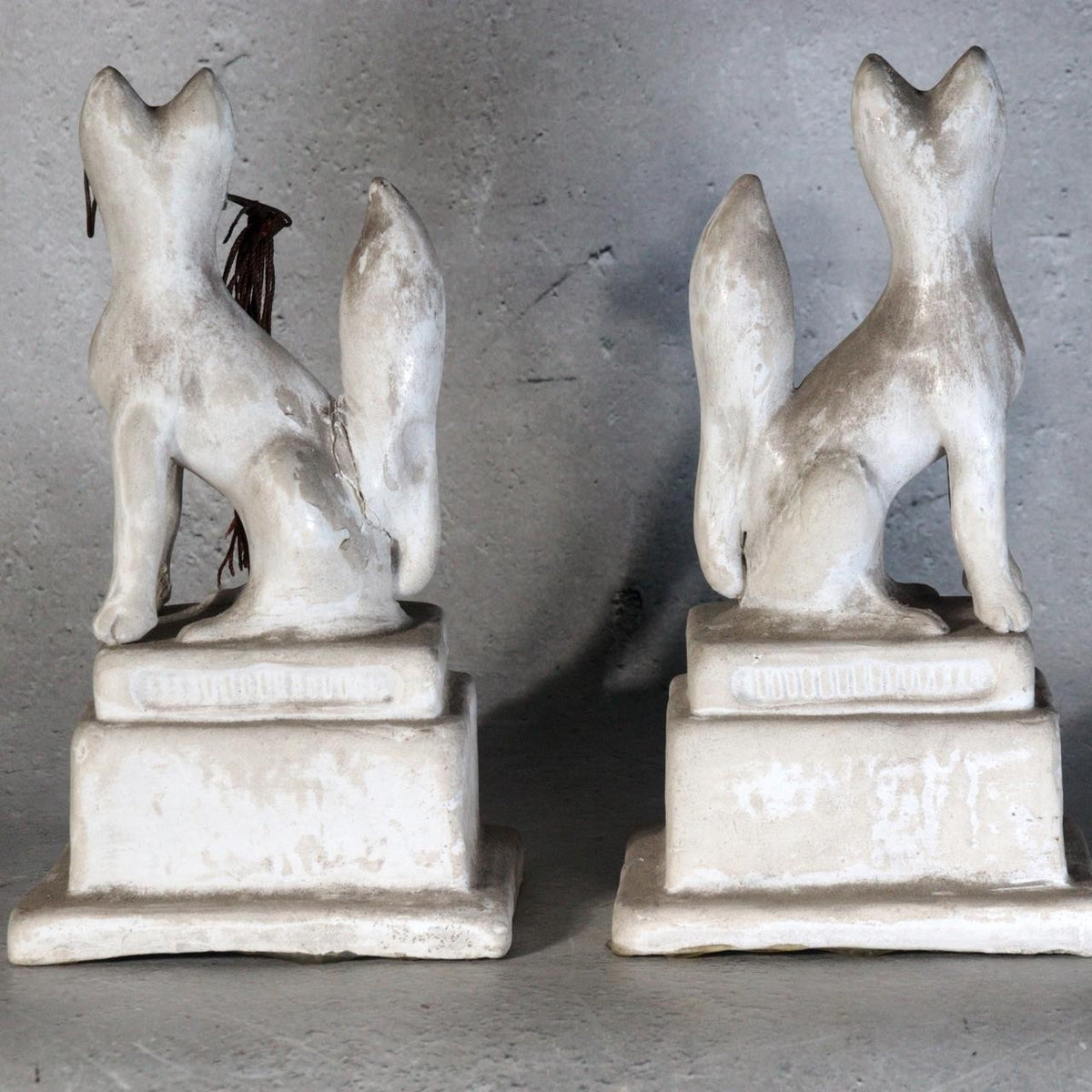 Vintage Japanese Plaster Toyokawa Inari Fox Statues Pair Torii Gate Shinto10