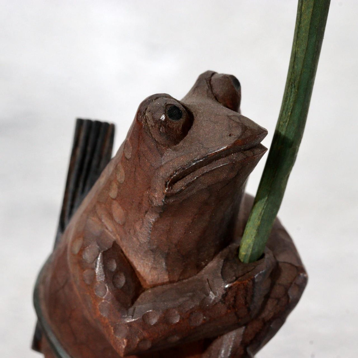 Vintage Japanese Wood Carved Frog with Lotus Leaf Umbrella – WO6559