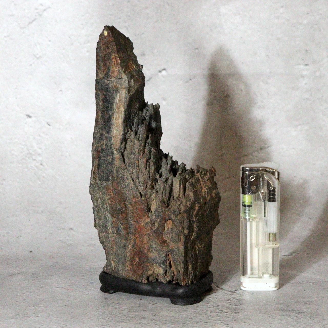 Japanese Suiseki Viewing Stone Senbutsu-ishi Natural Mountain Formation Zen1