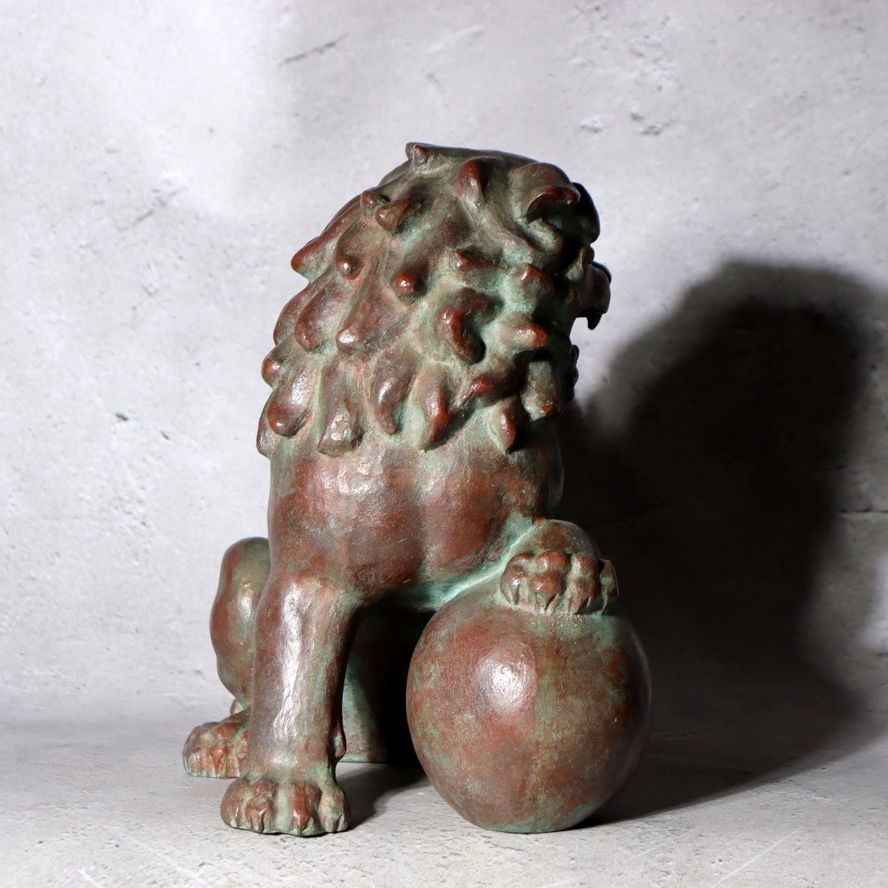 Vintage Japanese Cast Bronze Shishi Lion Statue Tama-tori Guardian Dog 4.2kg3