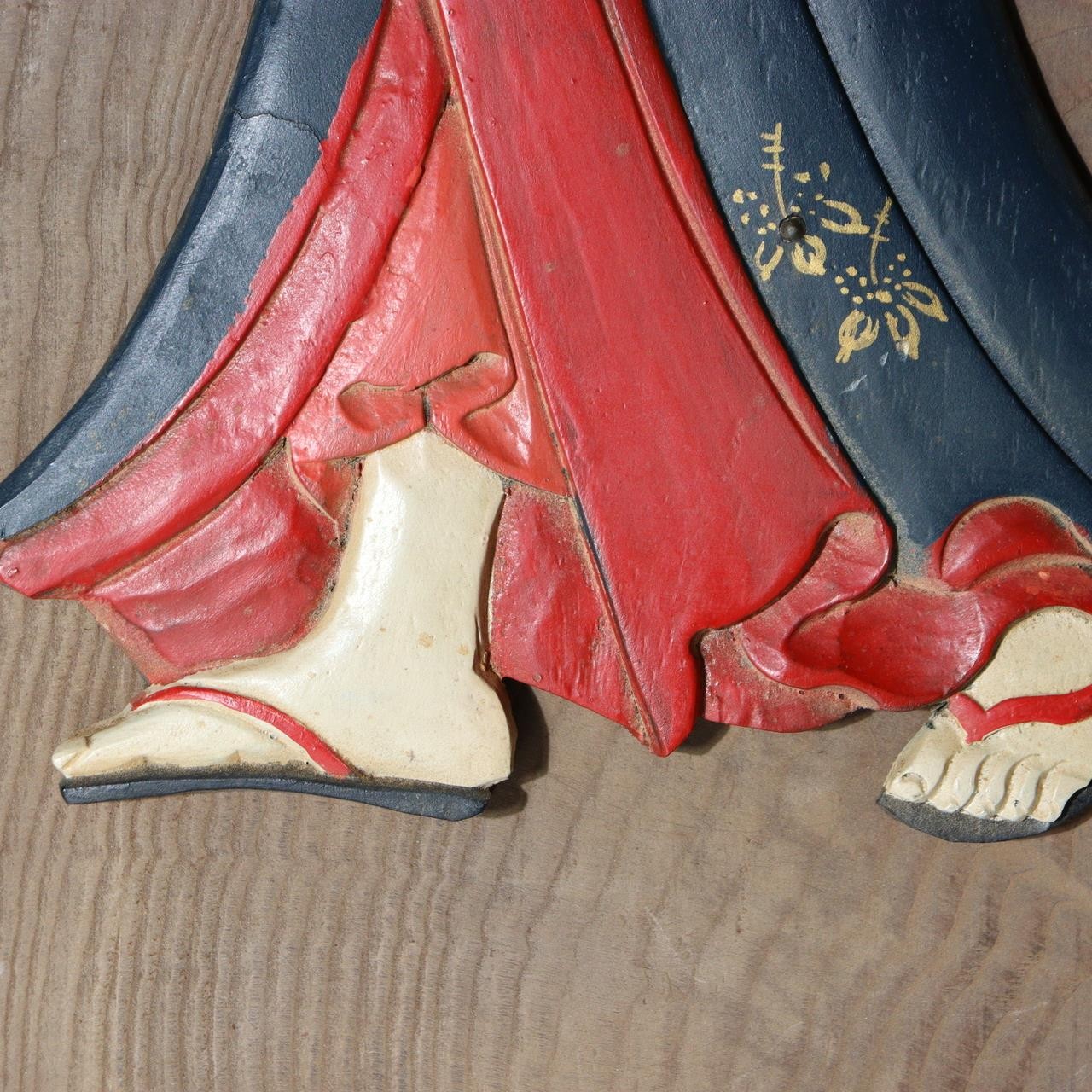 Japanese Antique Wooden Relief Panel — Geisha / Oiran Beauty with Fan Kanban5