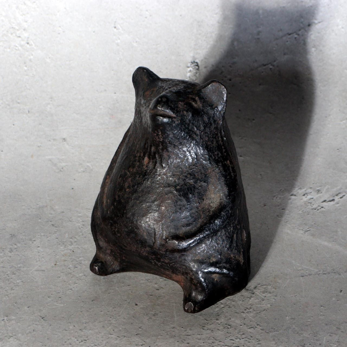 Vintage Japanese Cast Iron Tanuki Raccoon Dog Figurine Incense Burner BOSa746