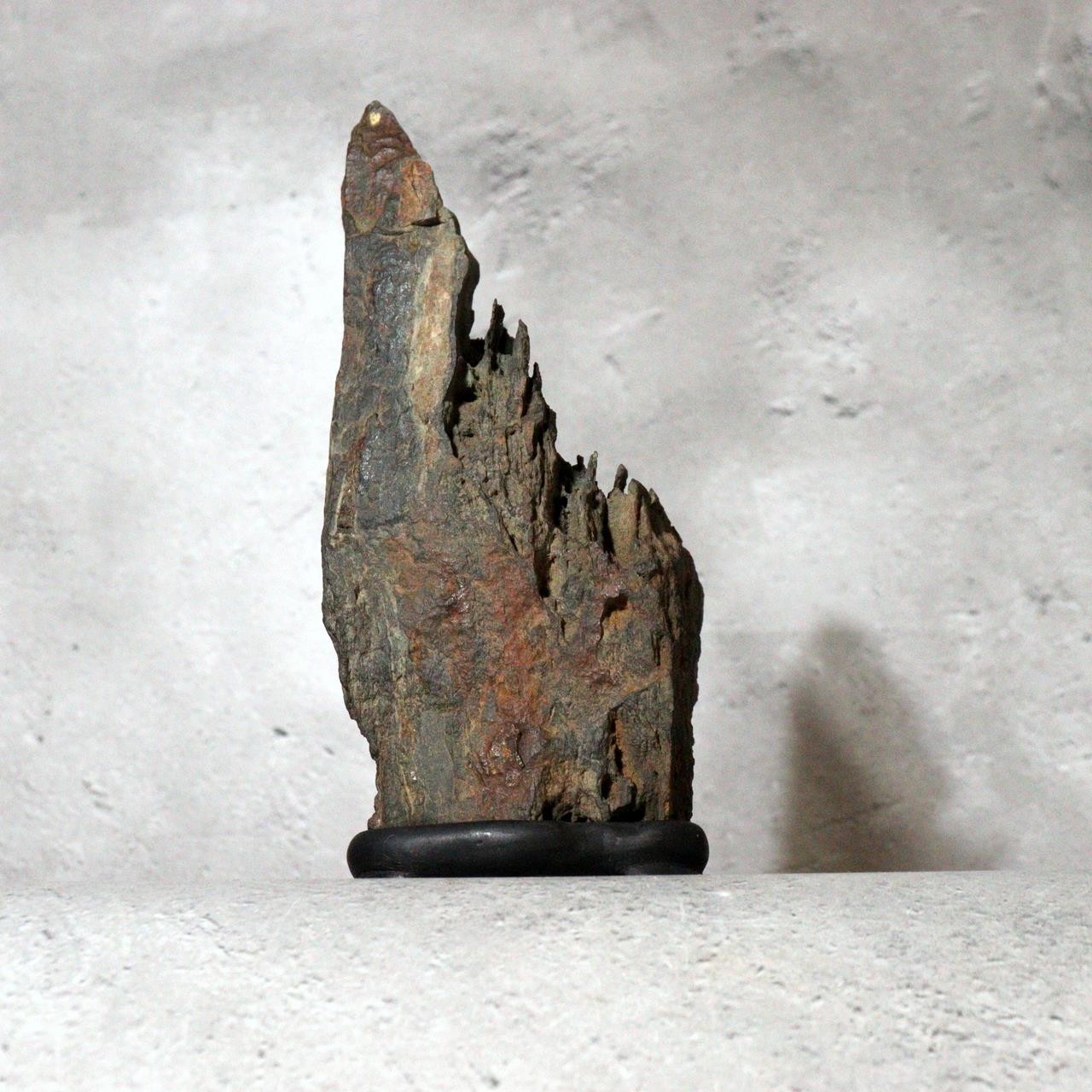Japanese Suiseki Viewing Stone Senbutsu-ishi Natural Mountain Formation Zen7