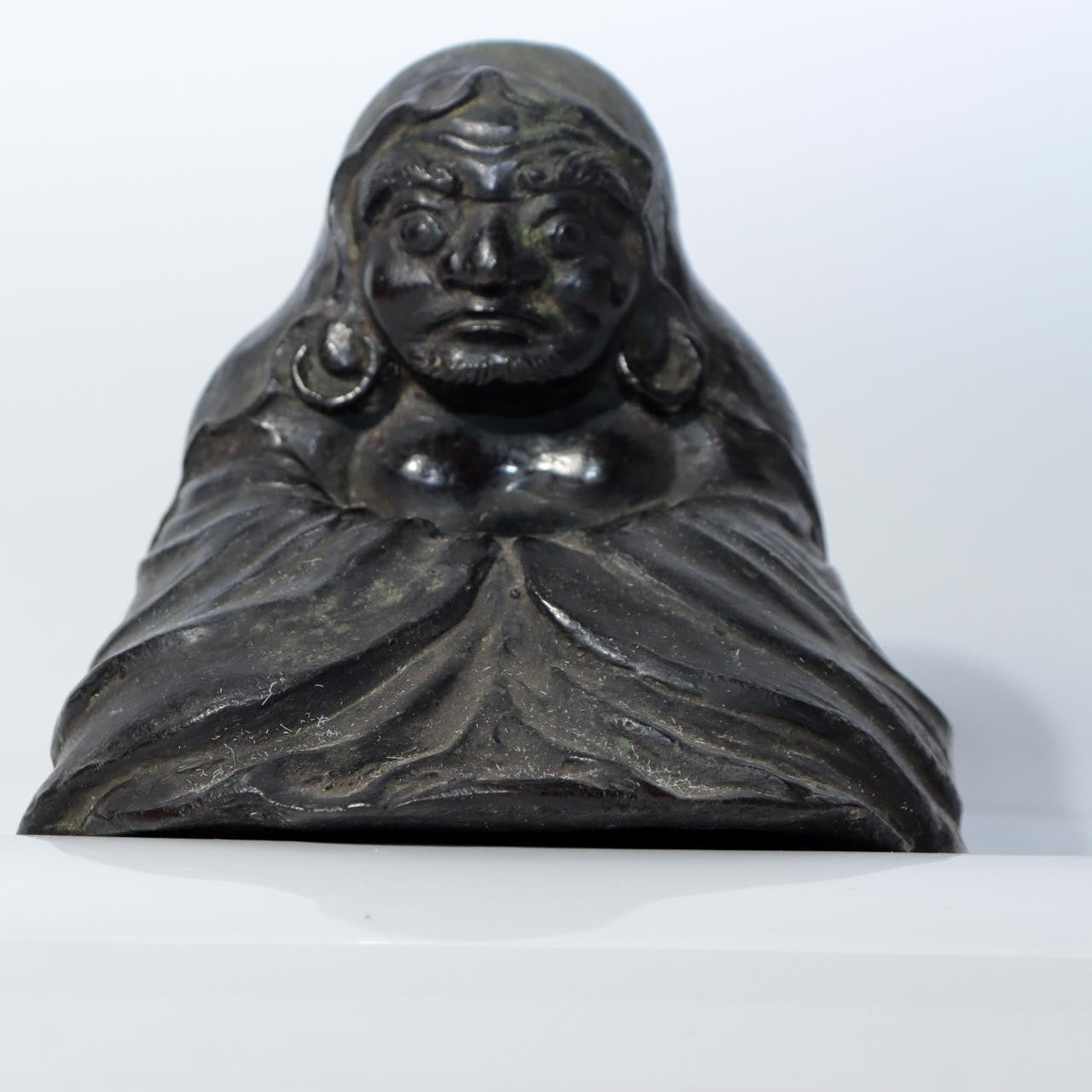 Japanese Antique Cast Bronze Bodhidharma Daruma Seated Statue Figure BOSa5610