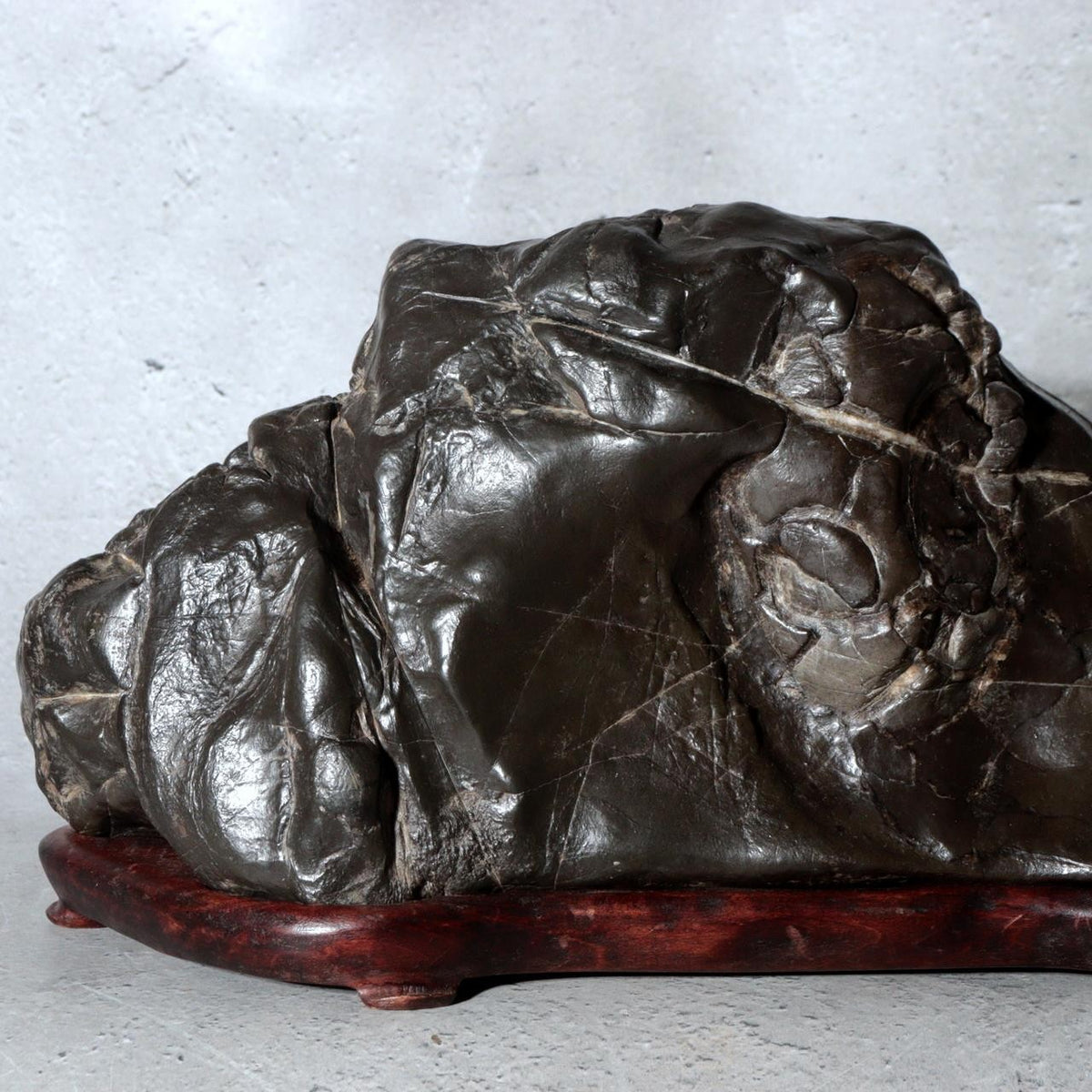 Japanese Suiseki Viewing Stone Mountain Island Shape Wooden Base7