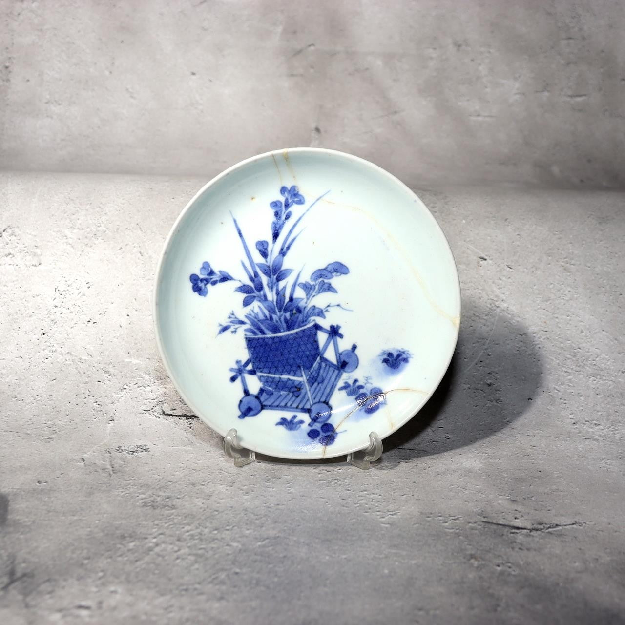 Antique Japanese KoImari Porcelain Dish Flower Cart 17th C. Edo Repair IP1286