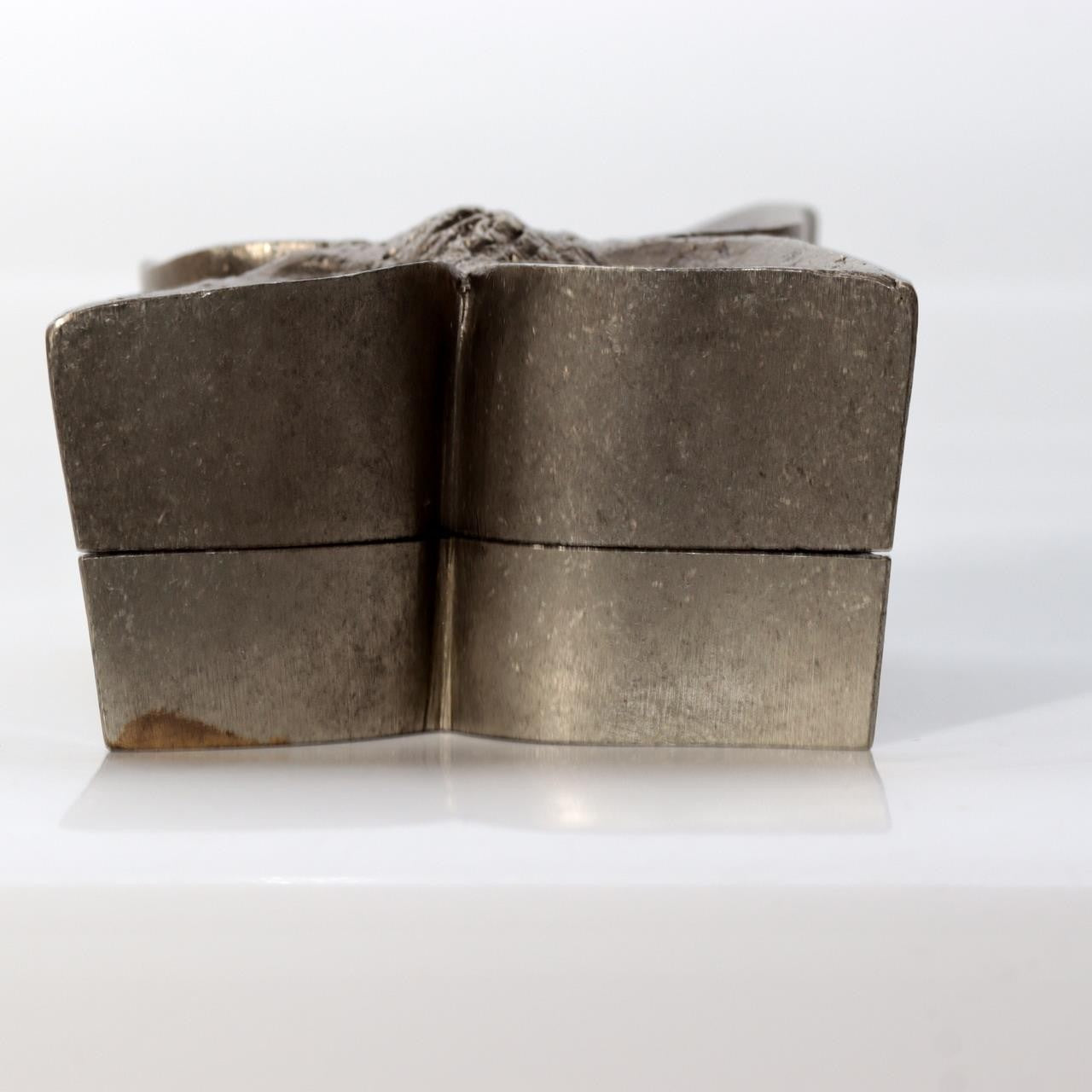 Vintage Japanese Hakudo White Bronze Kogo Incense Box Hasuda Shugoro Dogwood12