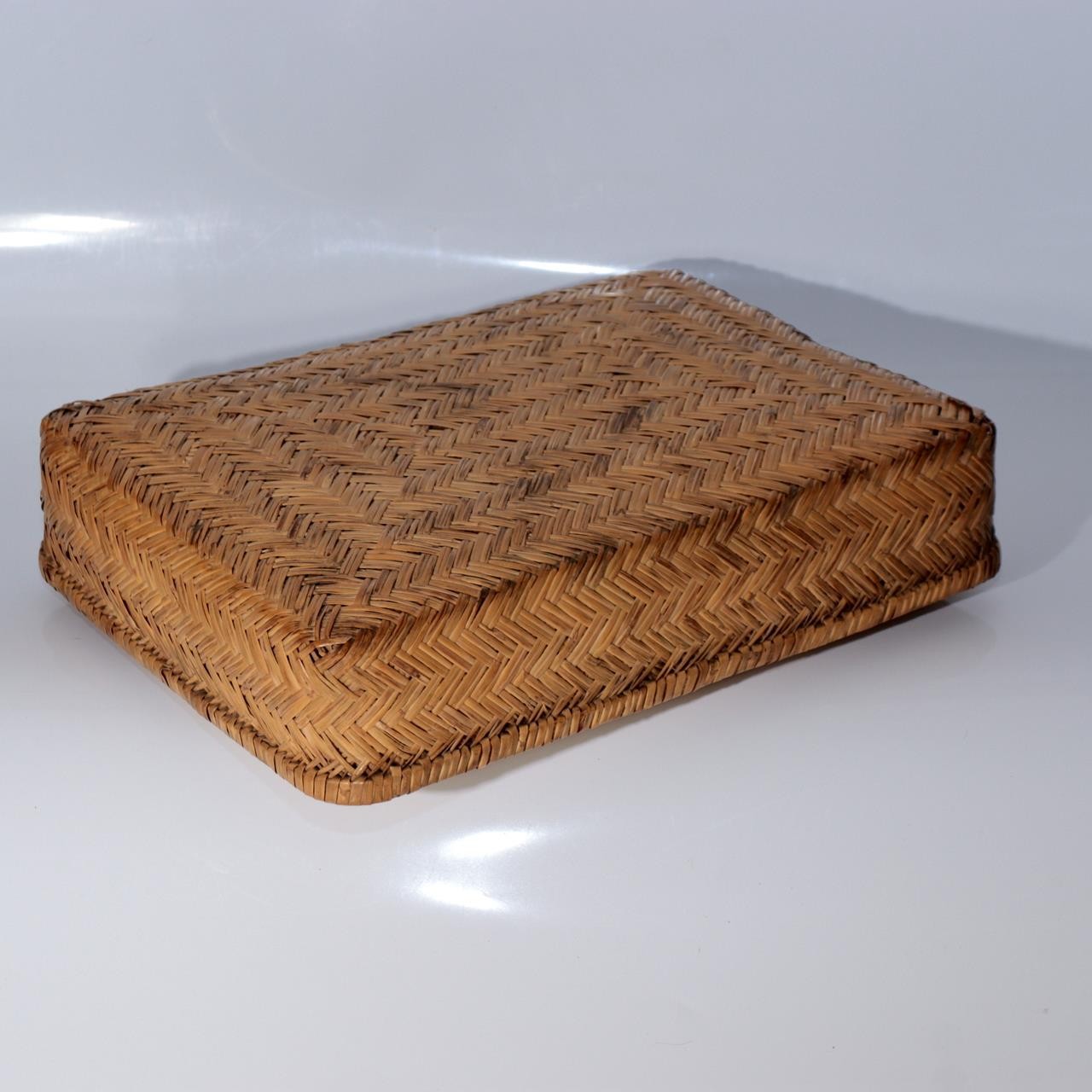 Vintage Japanese Woven Bamboo Box Rectangular Basket Lid Case BVO722