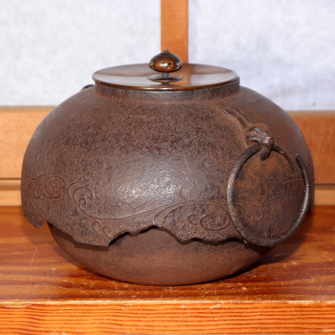 Living National Treasure Suzuki Morihisa Nanbu Iron Kettle Rabbit Chagama Box1
