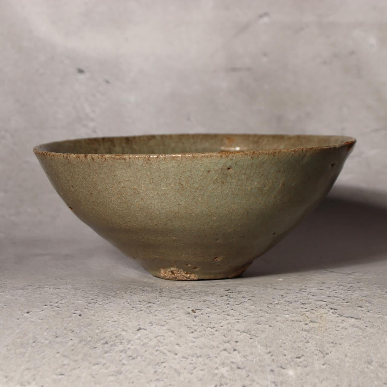 Antique Korean Celadon Tea Bowl Early Joseon Dynasty Sunakodai Kintsugi Box8