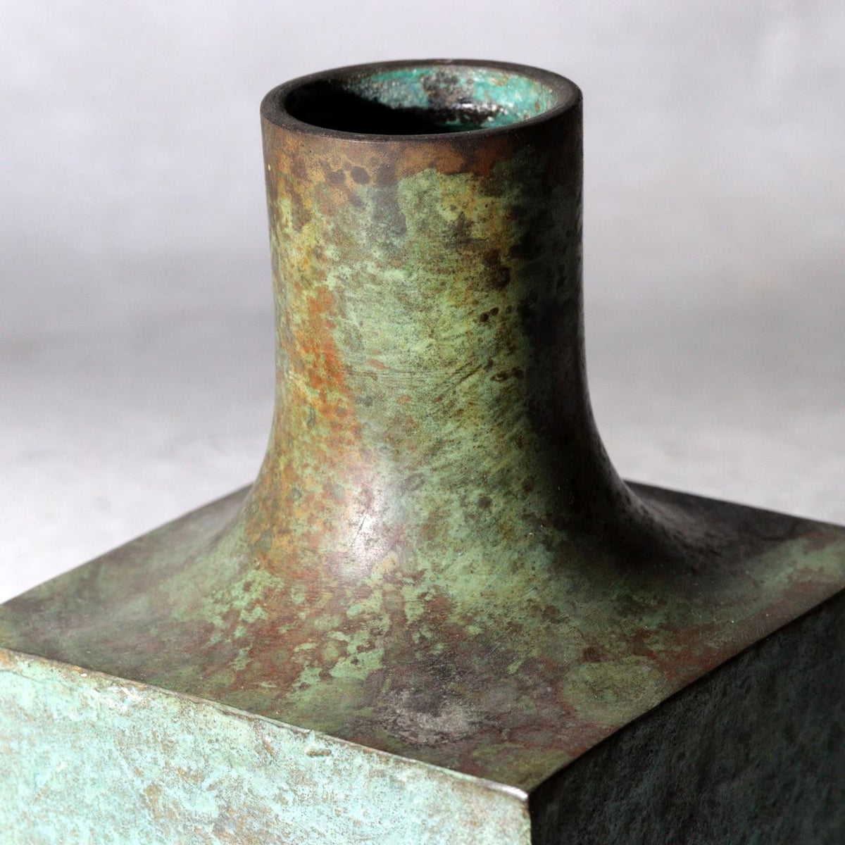 Vintage Japanese Katsumine Copper Bronze Bud Vase Square Geometric Motif8