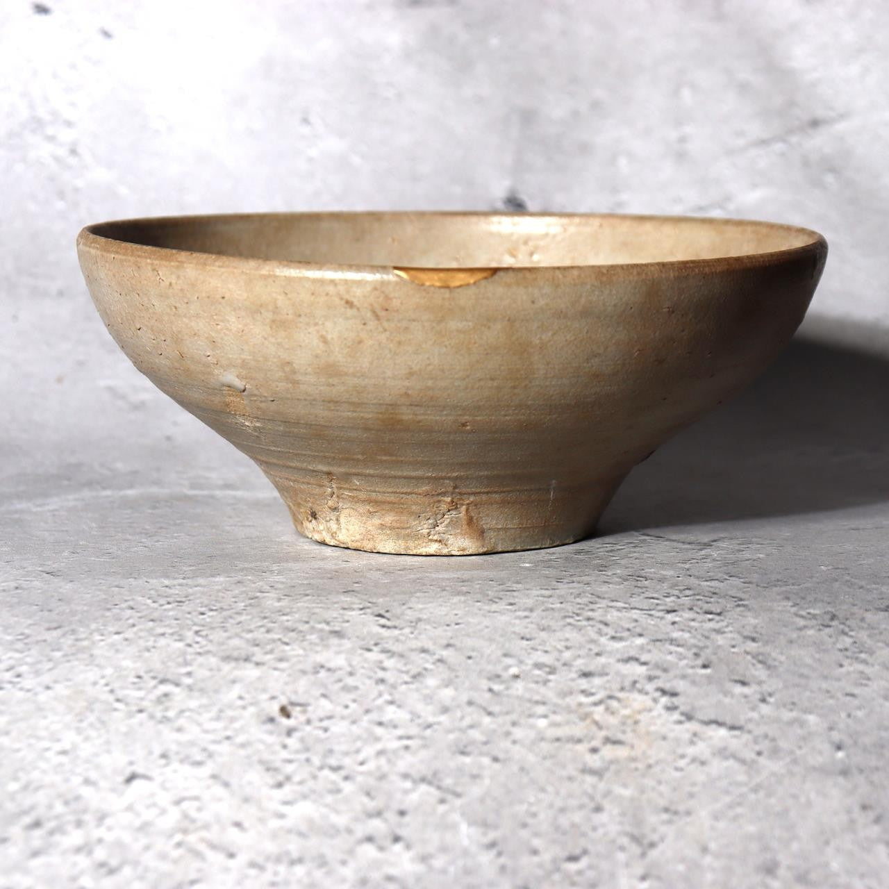 Antique Joseon Dynasty Katade Tea Bowl Chawan  Hard Fired with Kintsugistyle3
