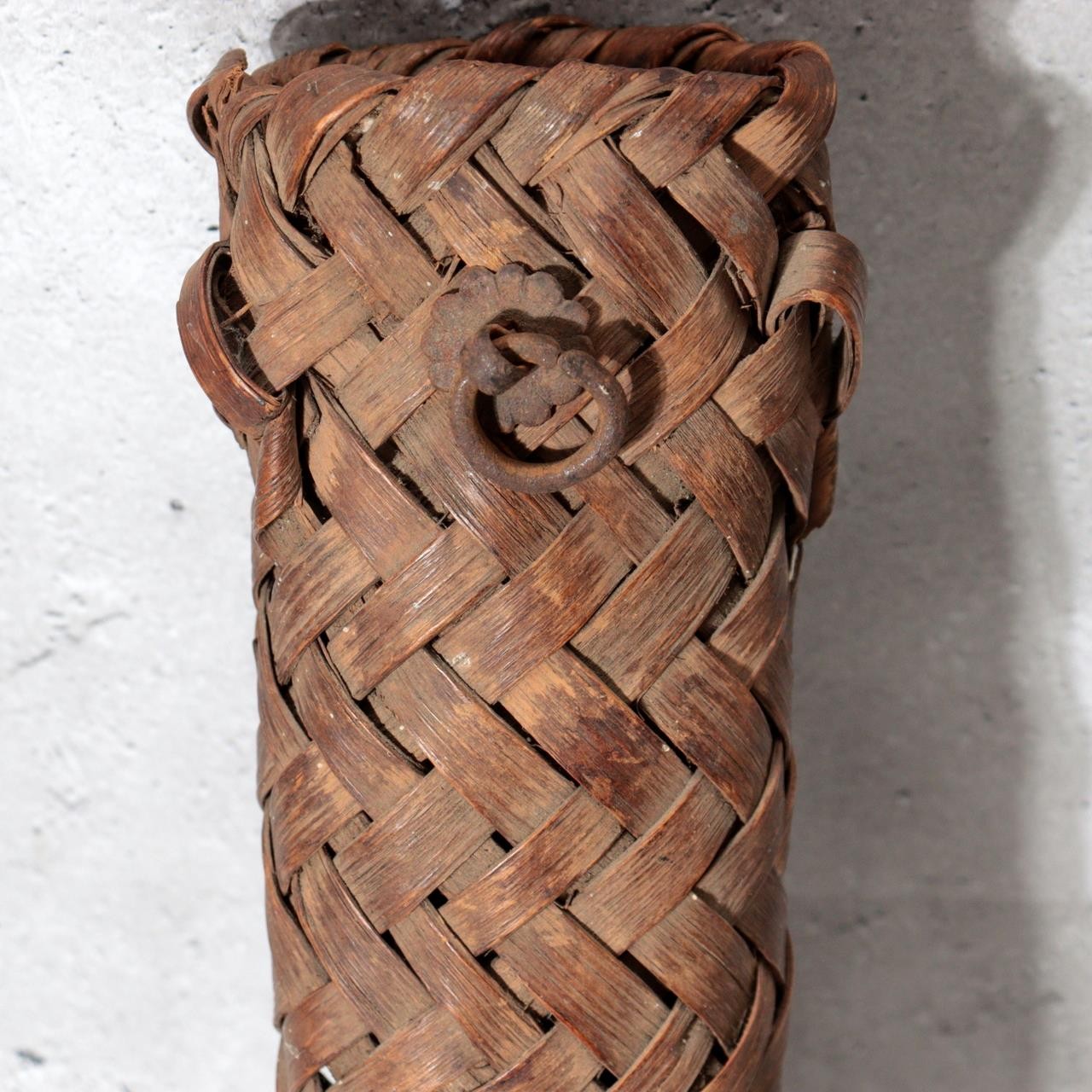 Japanese Antique Yamabudo Wild Grapevine Woven Hanging Flower Basket4