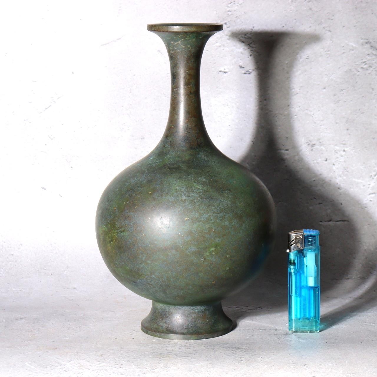 Takaoka Bronze Vase  Gousho Ancient Verdigris Patina Classic Trumpet Neck Japan1