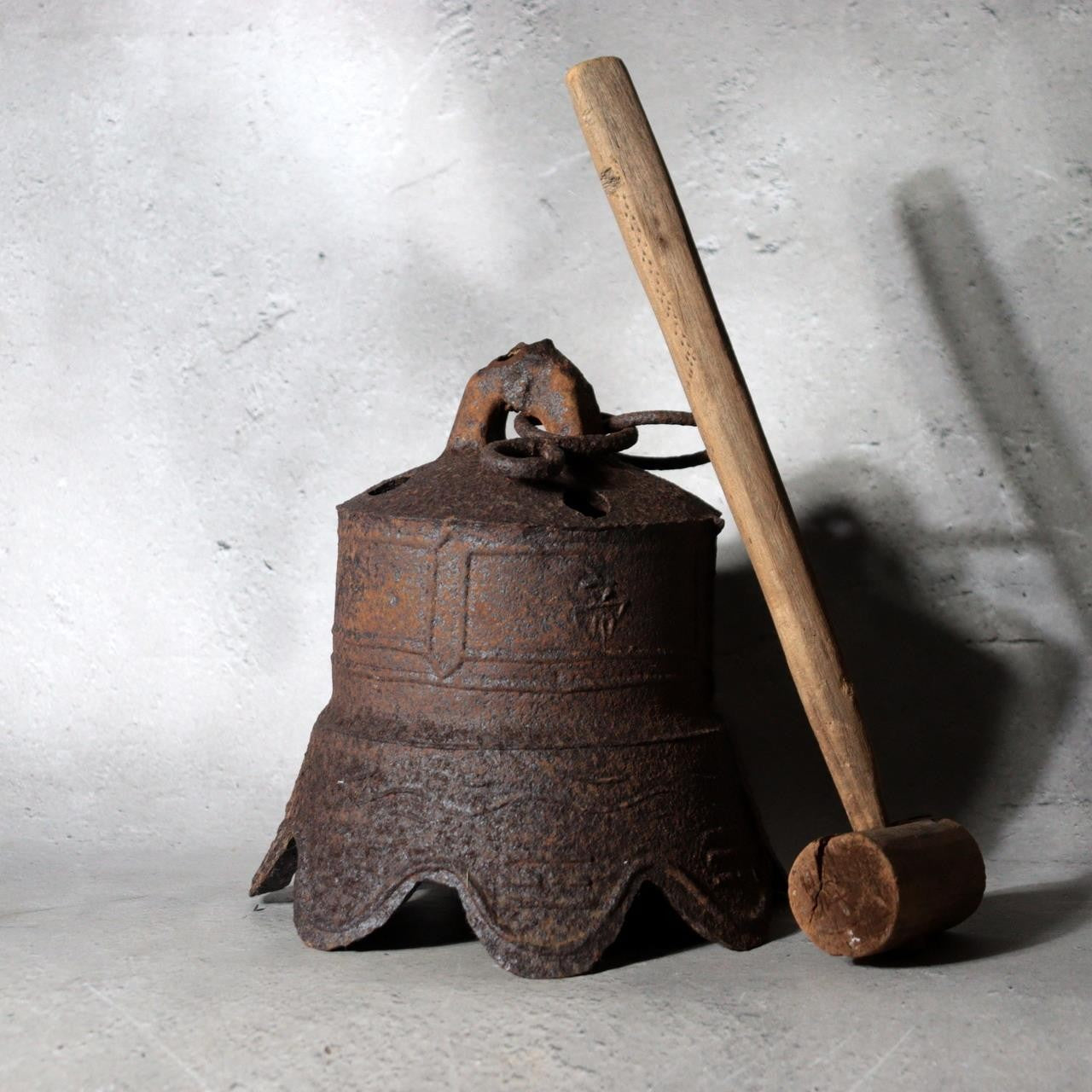 ●●　Antique Japanese Cast Iron Hanging Bell with Raised Kanji Characters BOSa630