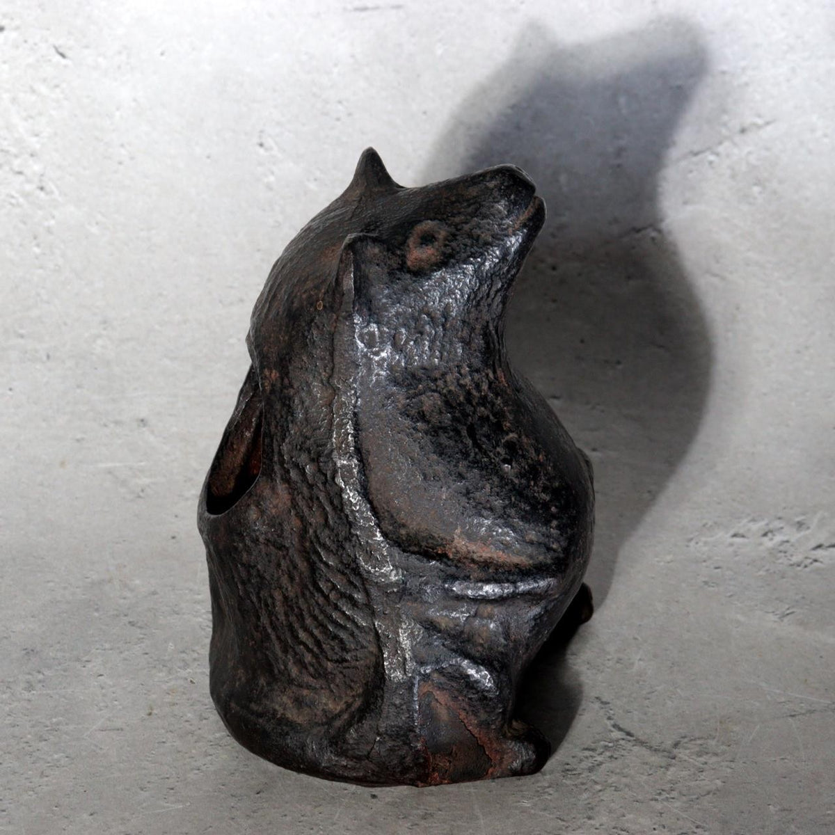Vintage Japanese Cast Iron Tanuki Raccoon Dog Figurine Incense Burner BOSa745