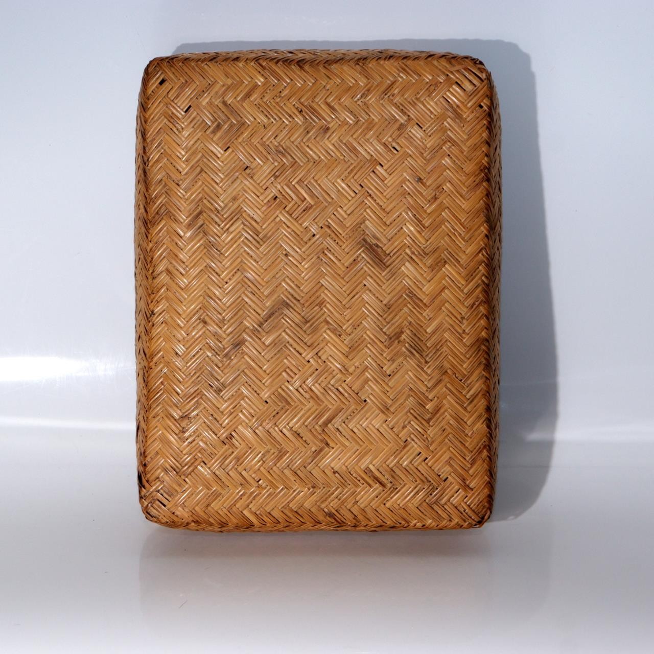 Vintage Japanese Woven Bamboo Box Rectangular Basket Lid Case BVO720