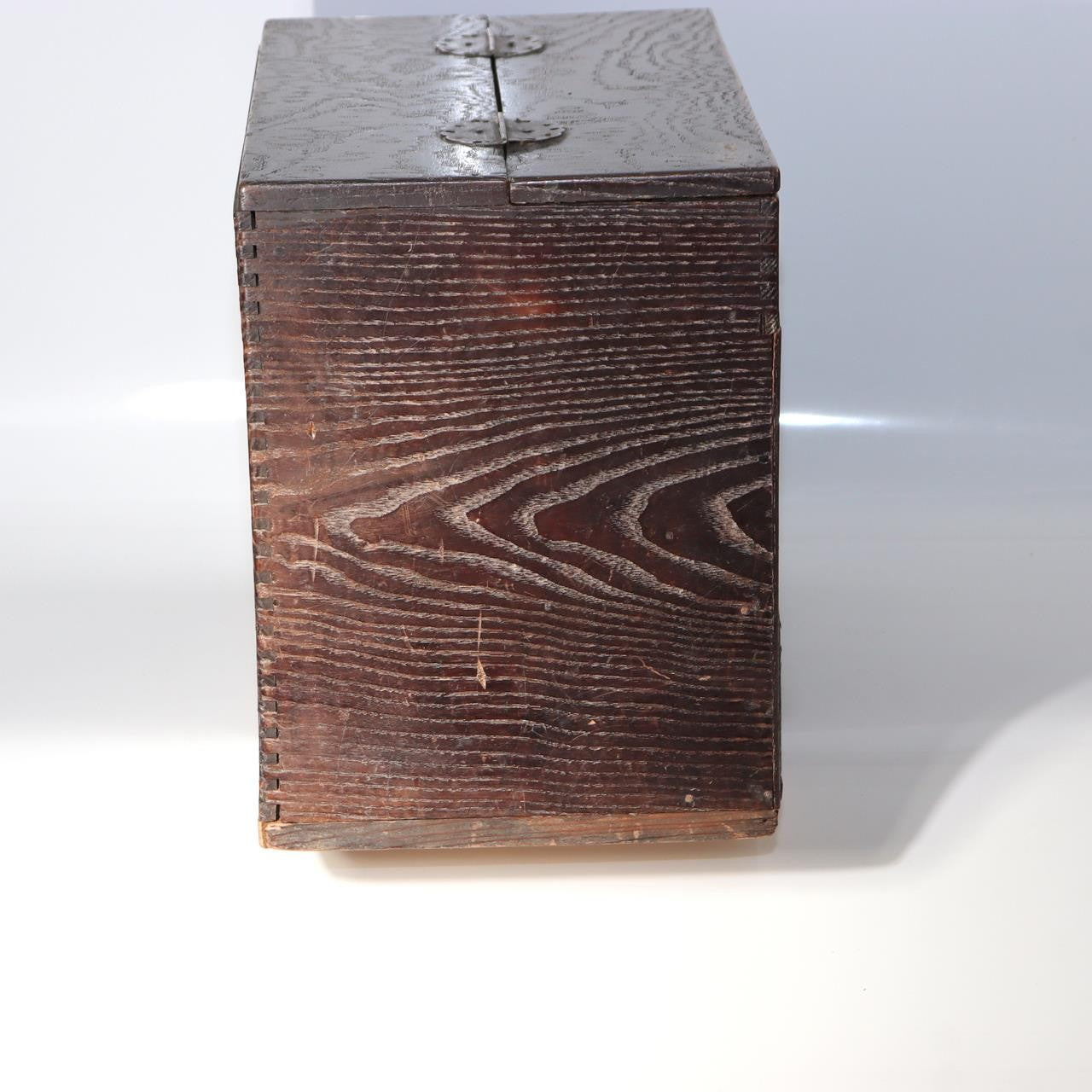 Antique Japanese Haribako Sewing Box Meiji Keyaki/Tamo Wood Brass Hardware Drawe12