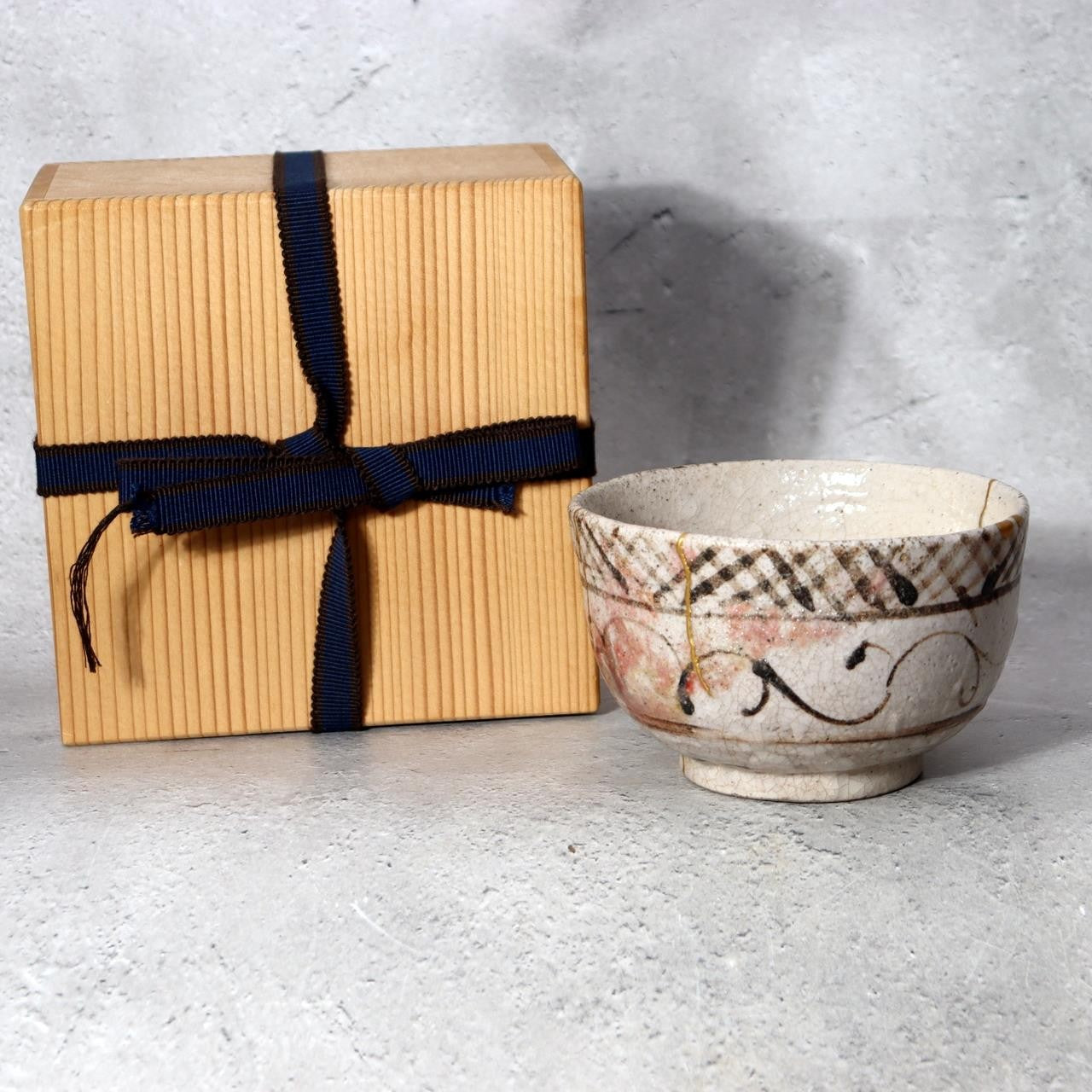 Japanese Antique E-Seto Tea Bowl Seto-Mino Ware End Edo Period Kintsugi Repair6