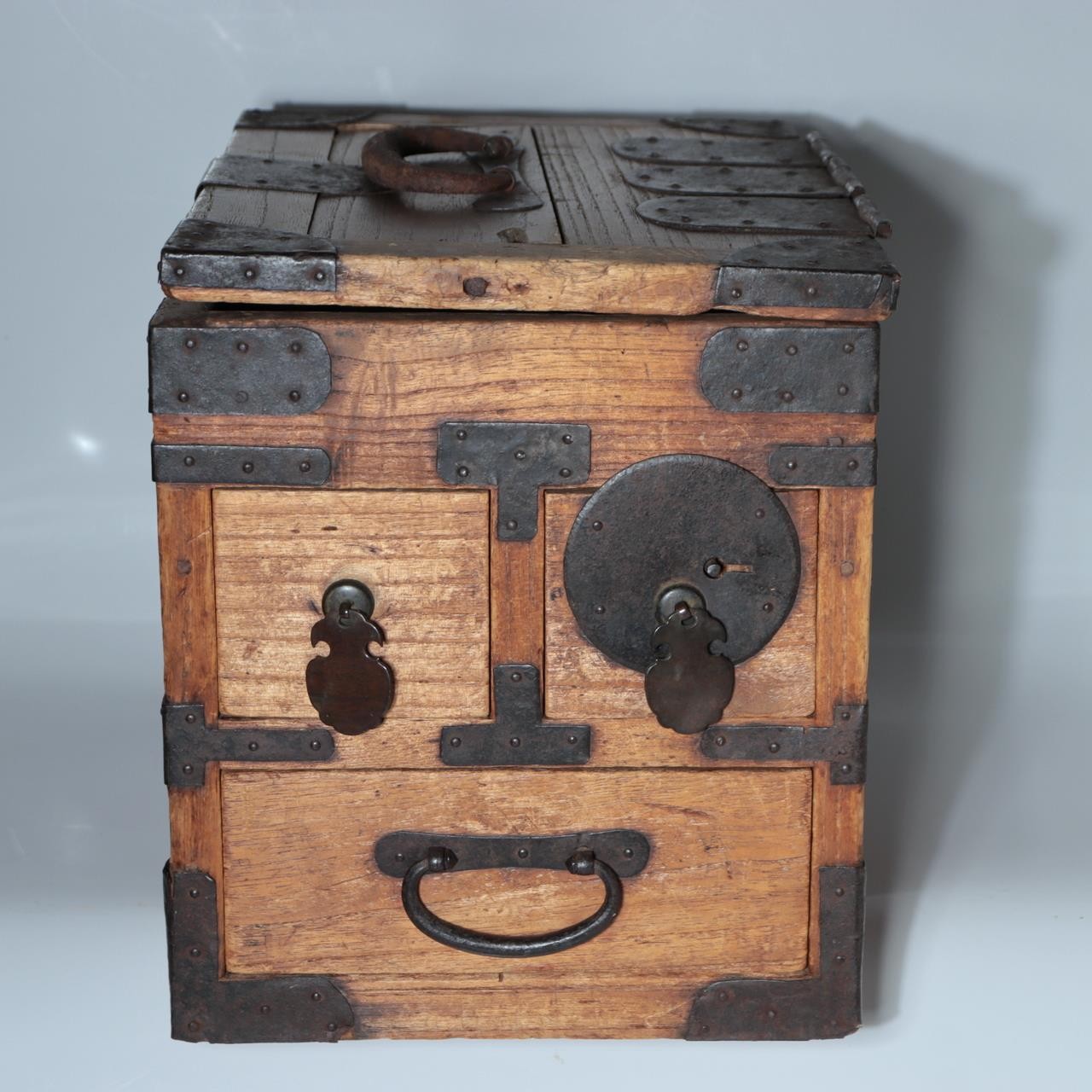 Antique Late Edo Japanese Wooden Kake Suzuri Portable Writing Box WO6200