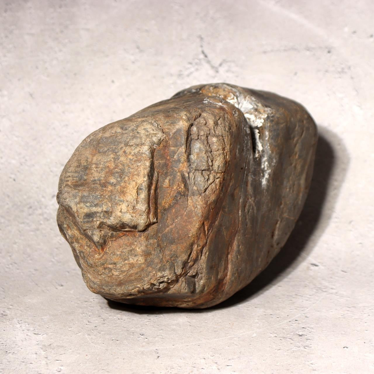 Japanese Suiseki Viewing Stone Natural River Rock White Vein Rustic Zen Art7