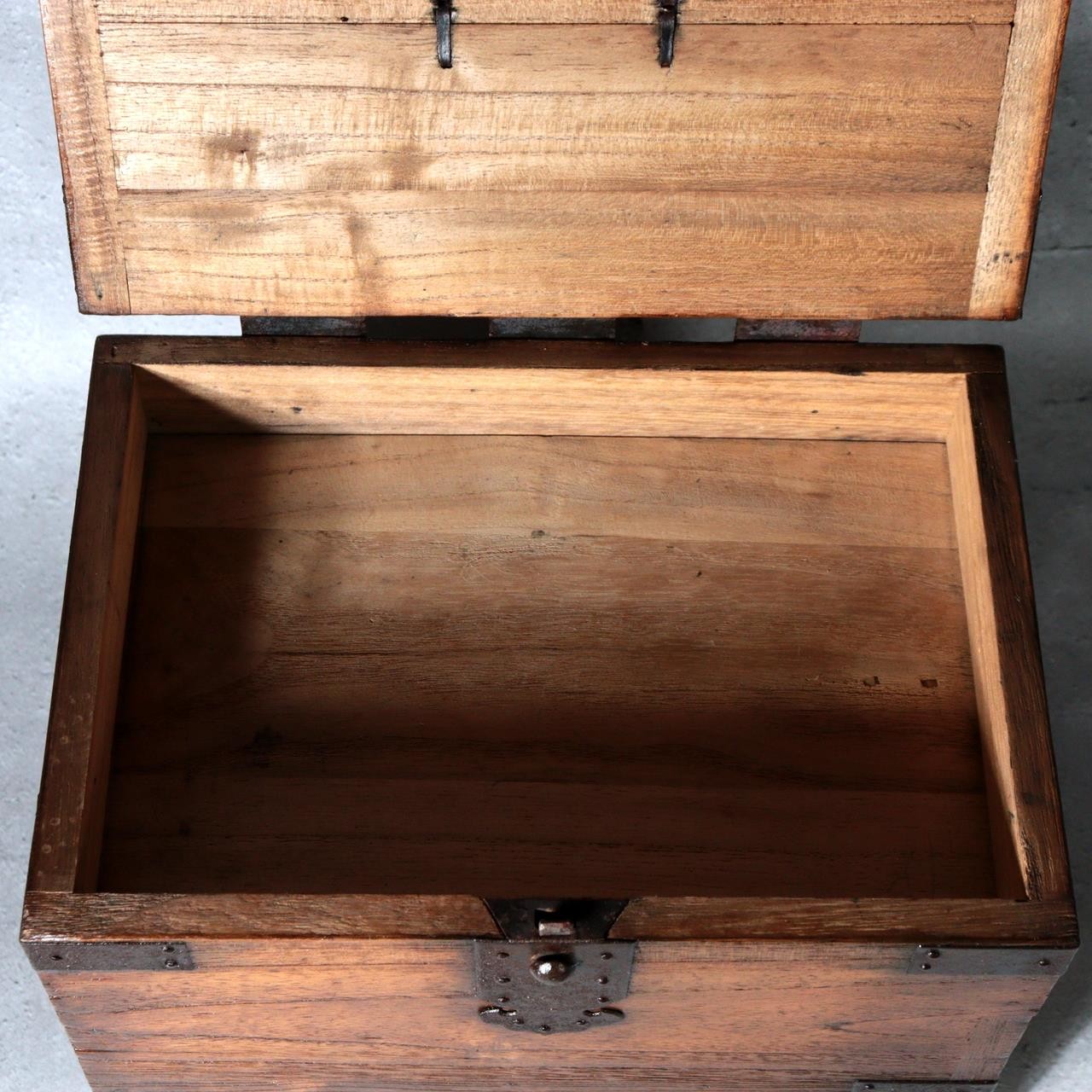 Antique Small Meiji Japanese Wooden Suzuribako Writing Box Ko dansu WO6299