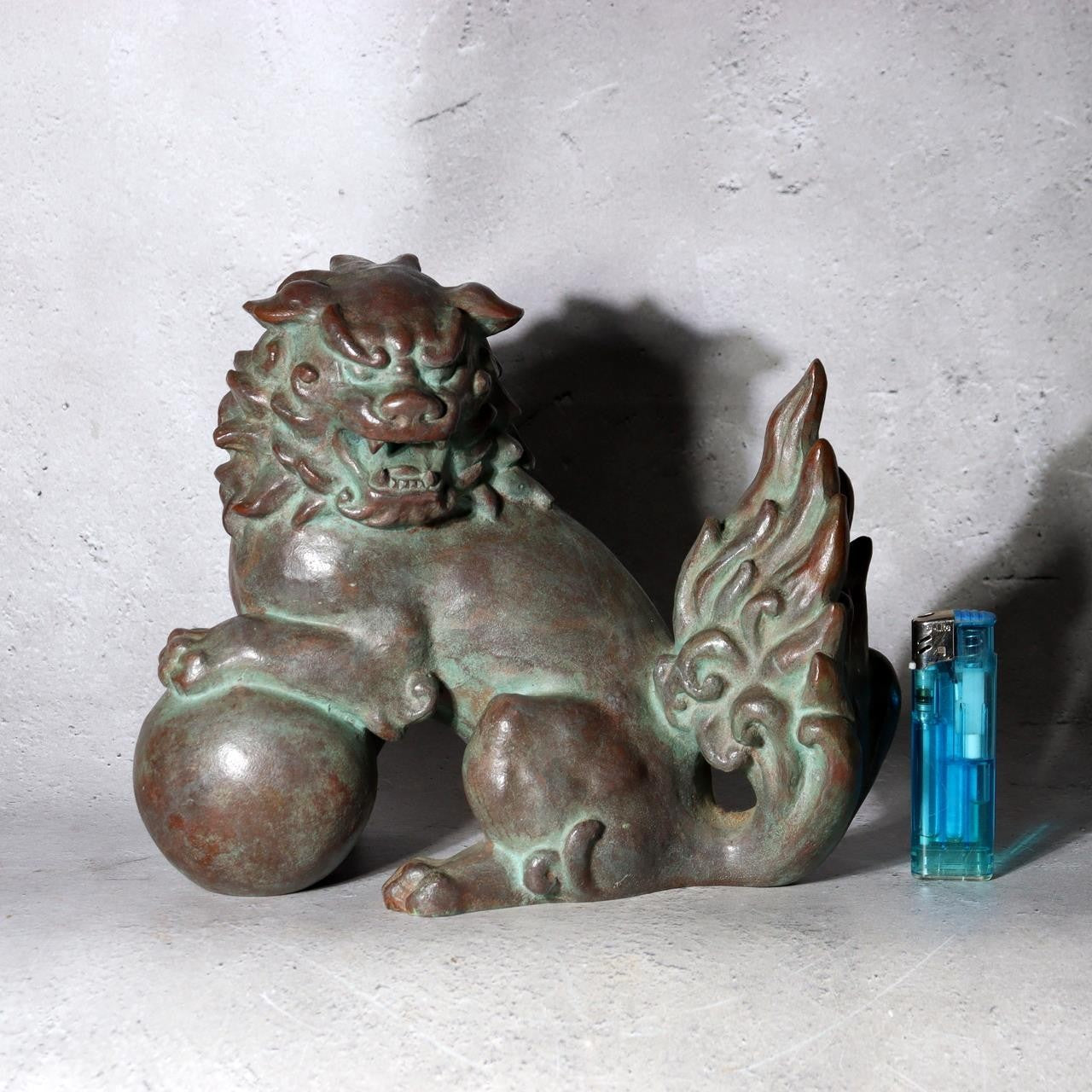 Vintage Japanese Cast Bronze Shishi Lion Statue Tama-tori Guardian Dog 4.2kg0