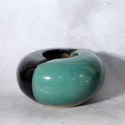 Japanese Ushinoto Kiln Round Vessel Iconic Green & Black Bi-color Design pottery5