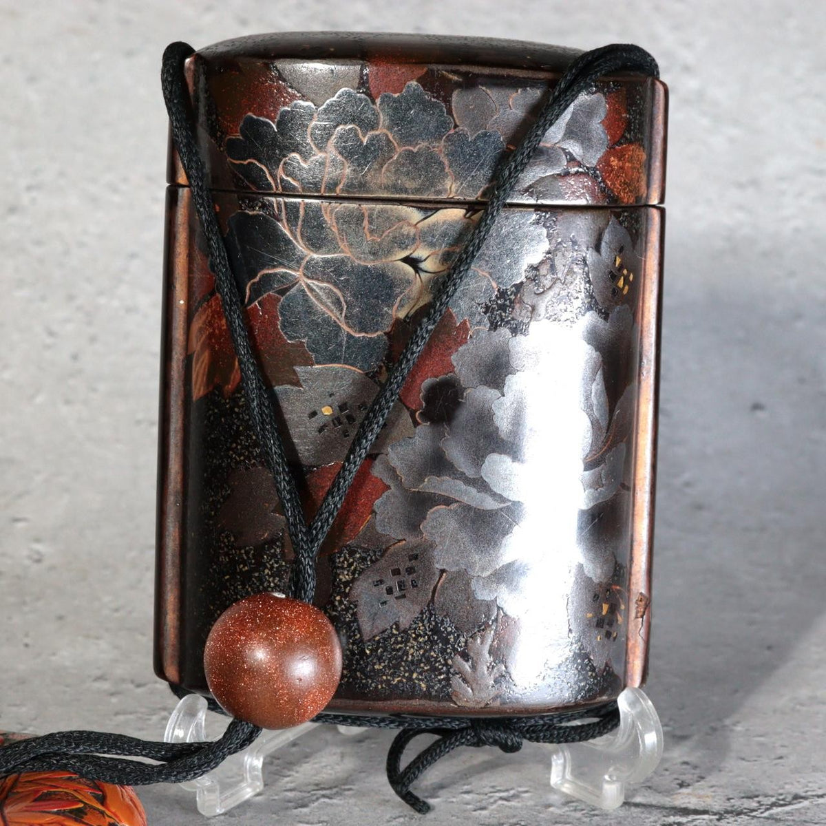 Antique Late Edo Maki-e Inro with Manju Netsuke and Ojime – BOSa752