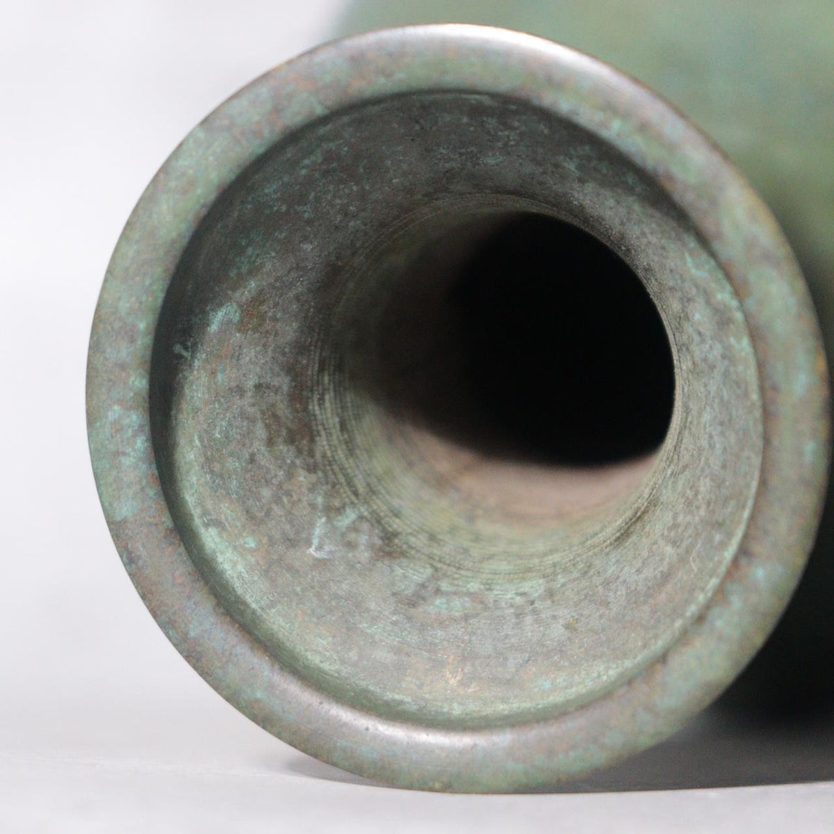 Vintage Japanese Takaoka Cast Bronze Vase Crane Neck by Zuiho Green Patina8