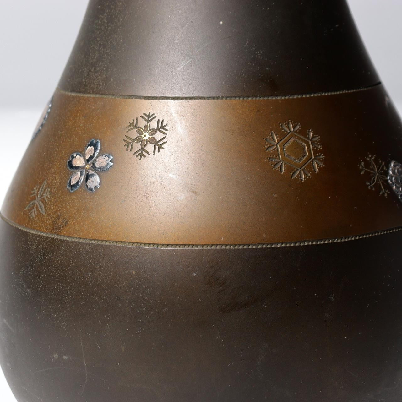 Antique Japanese Bronze Vase Silver Brass Inlay Sakura Snowflake Pattern 19325