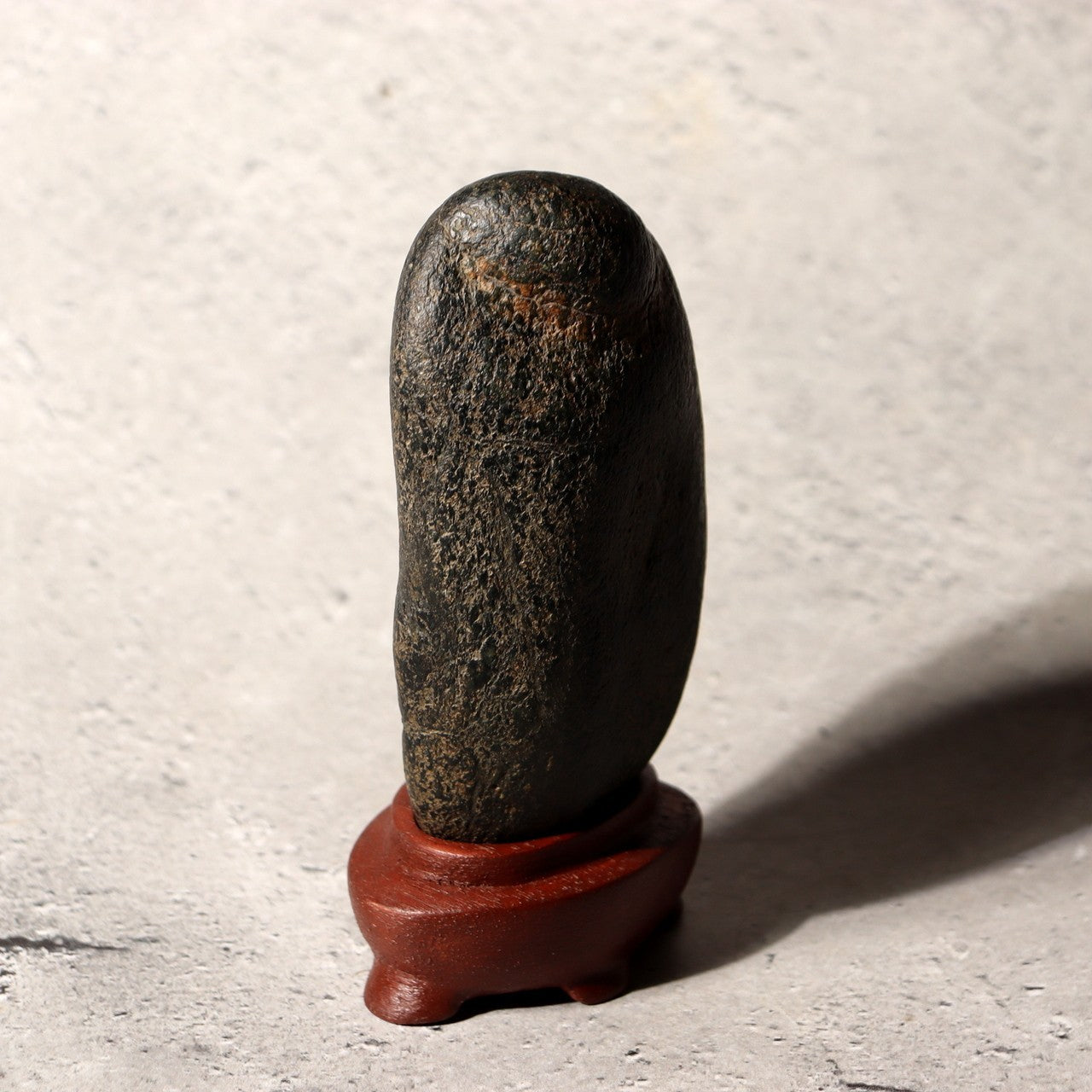 Japanese Suiseki Viewing Stone Genkai Jizo Buddha Figure 1976 Signed Daiza SS2239