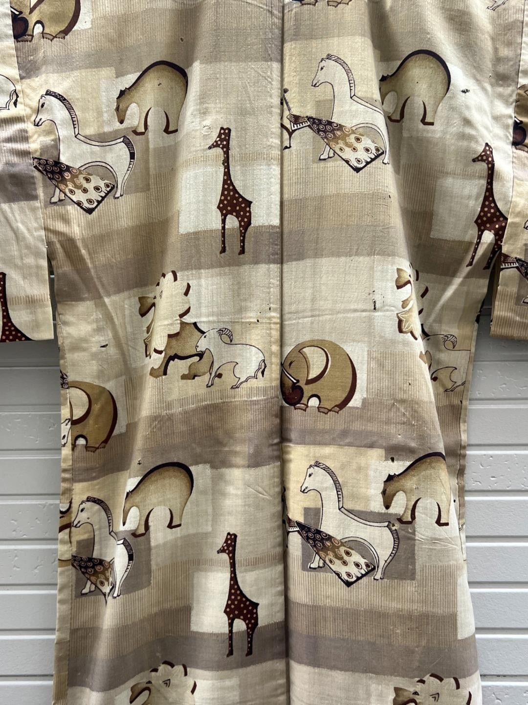 Vintage Japanese Yukata Kimono Animal Pattern Elephants Giraffes10