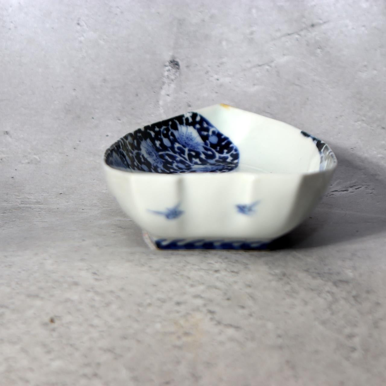 Antique Japanese Hirado Ware Porcelain Dish - Sometsuke Bakumatsu 17cm IP1354