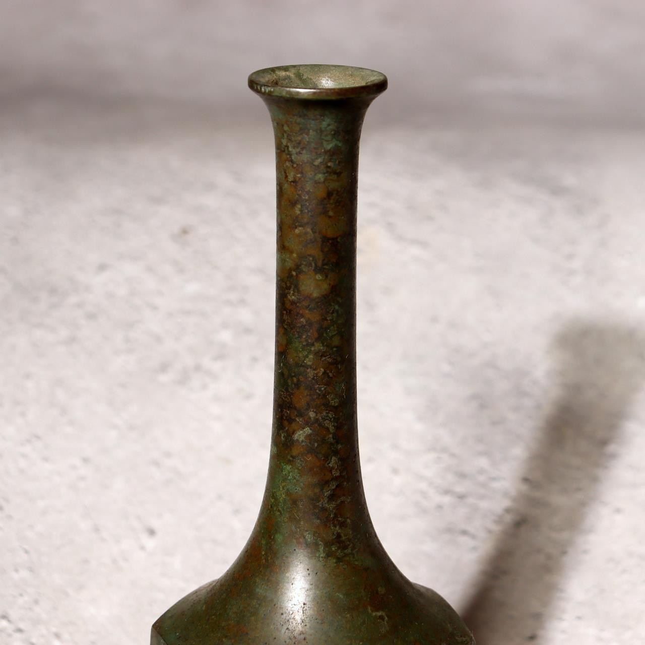 Vintage Japanese Bronze Bud Vase Faceted Hexagon Small Rare Mini Size Zen BV72012