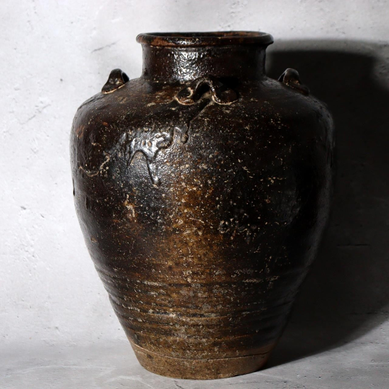 Antique Japanese Shiga Folk Kiln Pottery Iron Glaze Shiji-ko Four-Lug Jar PV31115