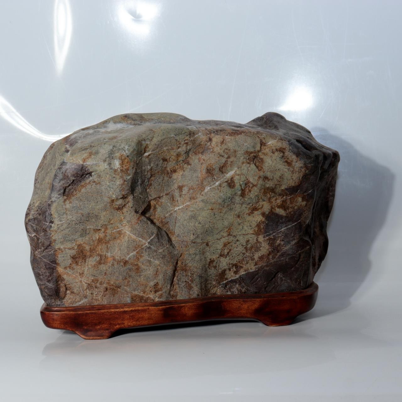 Japanese Natural Chrysanthemum Stone Kikuka-seki Neodani Gifu with Daiza SS2362