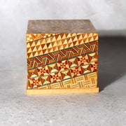Vintage Japanese Bamboo Lidded Box Hakone Yosegi Chest Lacquer Sake Cup Set8