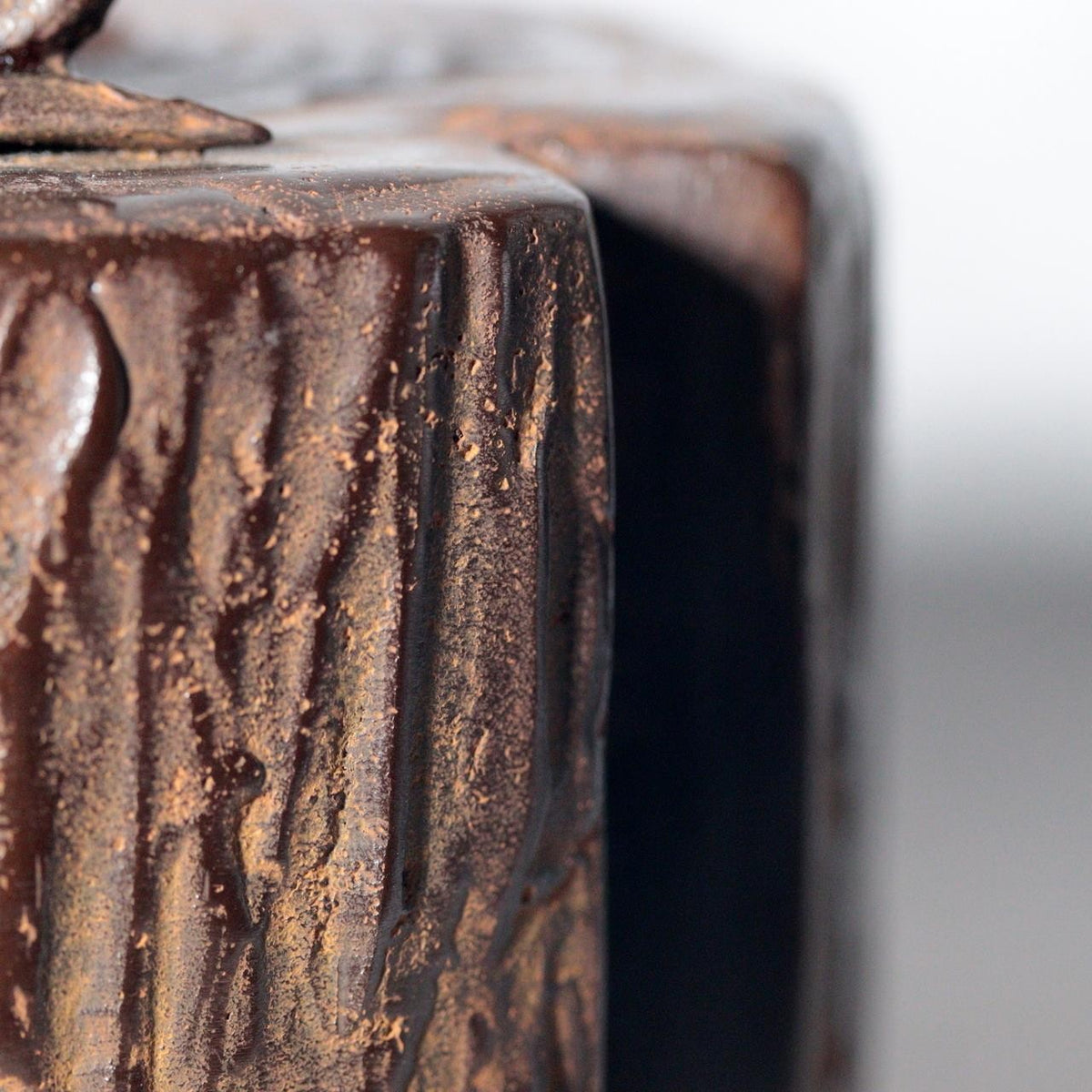 Vintage Japanese Takaoka Cast Bronze Vase Tree Stump Snail Getsuho18