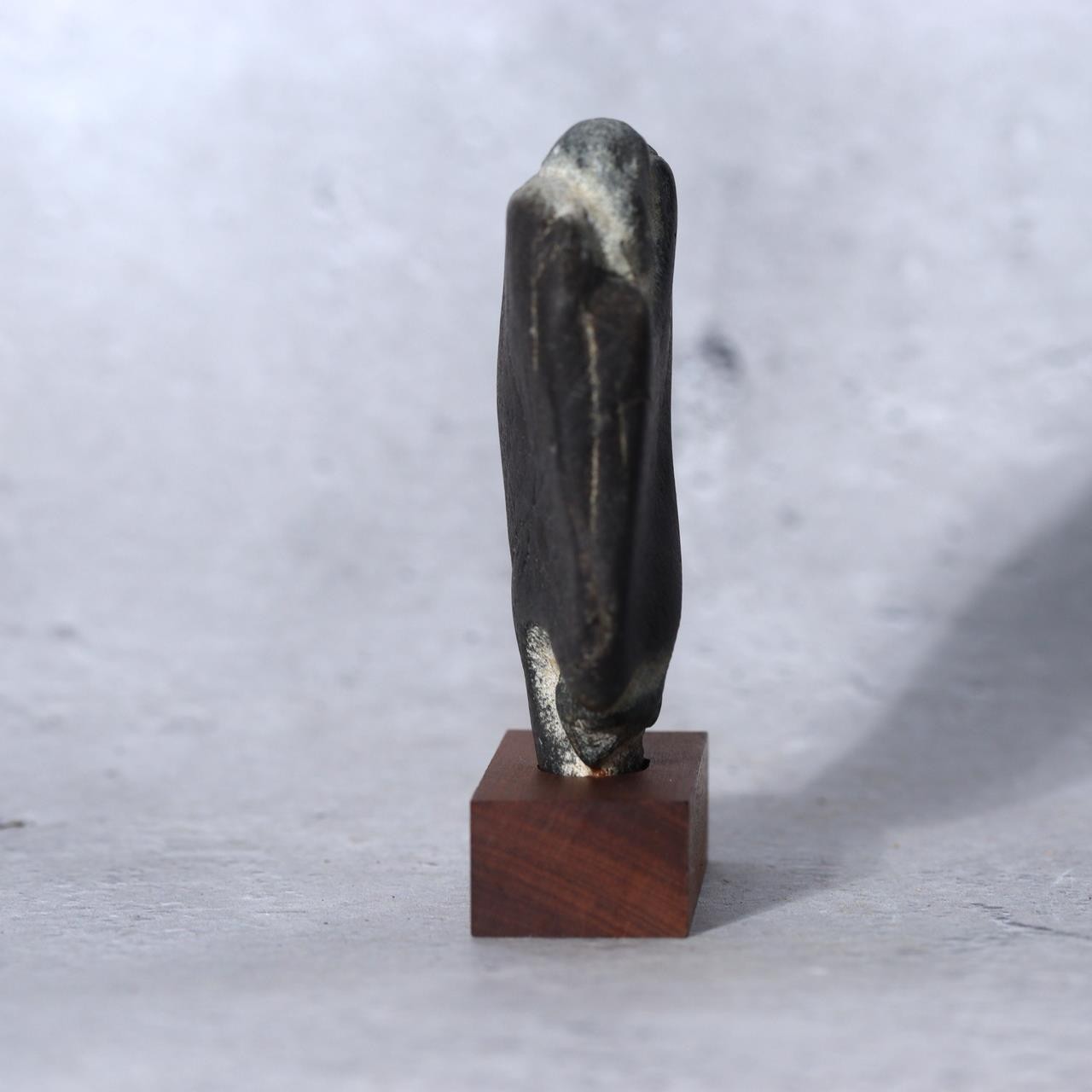 Japanese Pattern Stone Suiseki Buddha Figure Natural Zen Art Possibly Sugata3