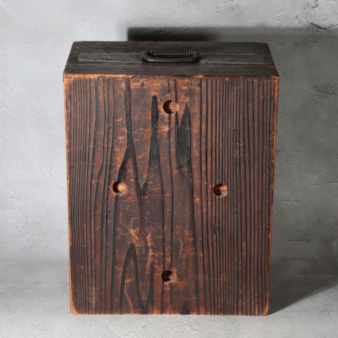 Antique Japanese Merchant Security Drawer Chest Late Edo Nanako Handle WO62713