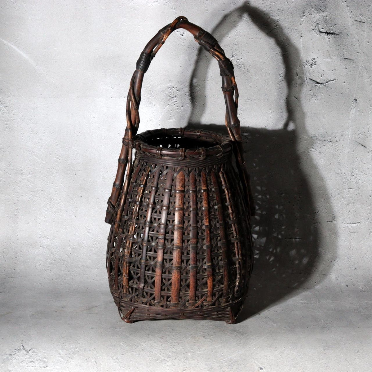 Vintage Japanese Bamboo Woven Flower Basket Ikebana Hanakago Handled0
