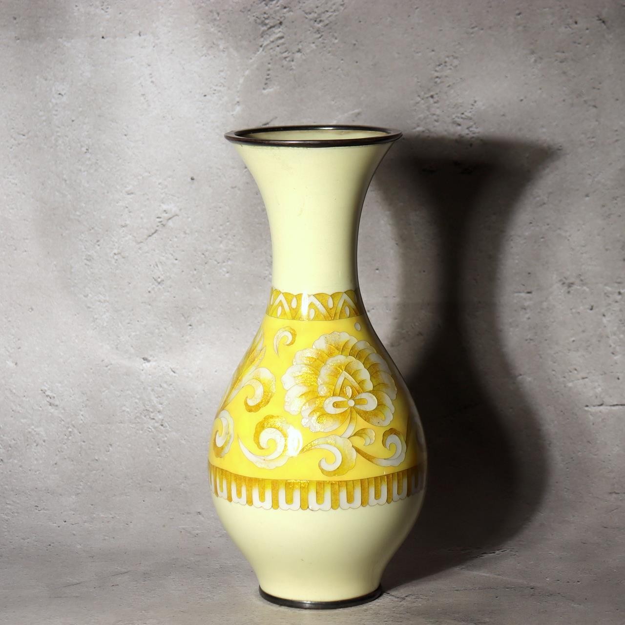 Vintage Japanese Cloisonne Enamel Vase Ota Hiroaki Pure Silver Rim OSV104