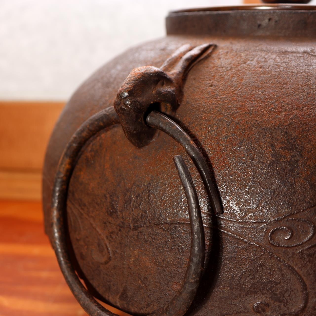 Living National Treasure Suzuki Morihisa Nanbu Iron Kettle Rabbit Chagama Box14